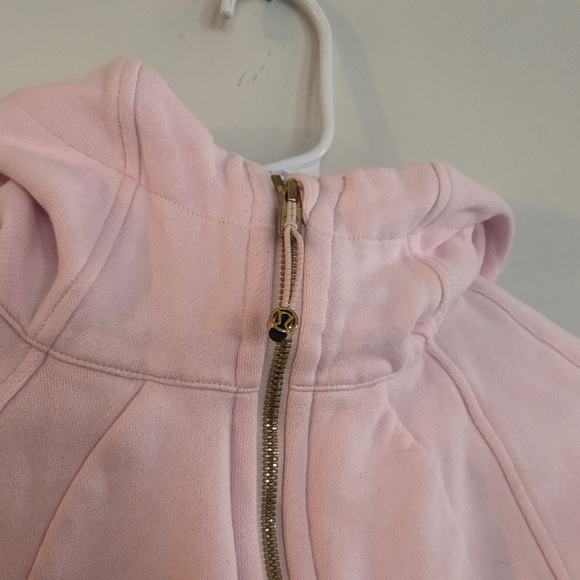 Lululemon Cropped Full Zip Scuba Hoodie Strawberry Milkshake Sz 0 Gold Hardware - Picture 3 of 6